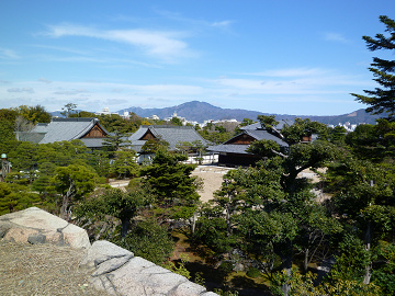 天守閣からの