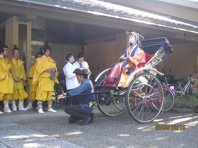 斎宮代人力車出発0339.jpg